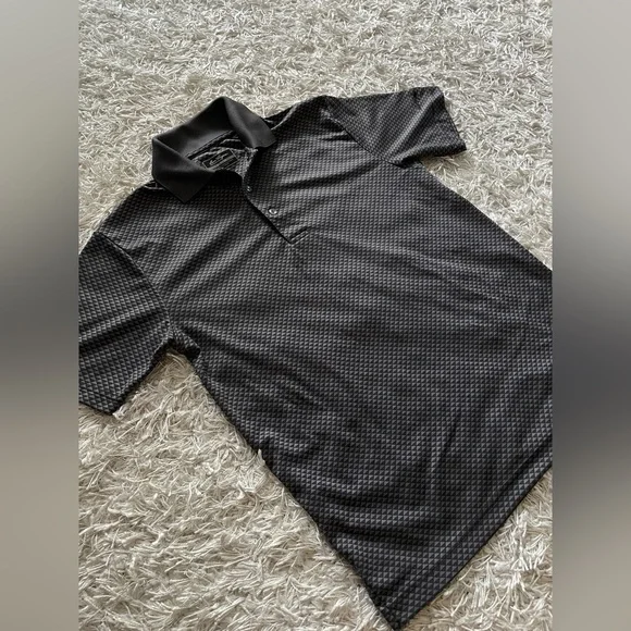 t-shirt - Picture 3 of 3